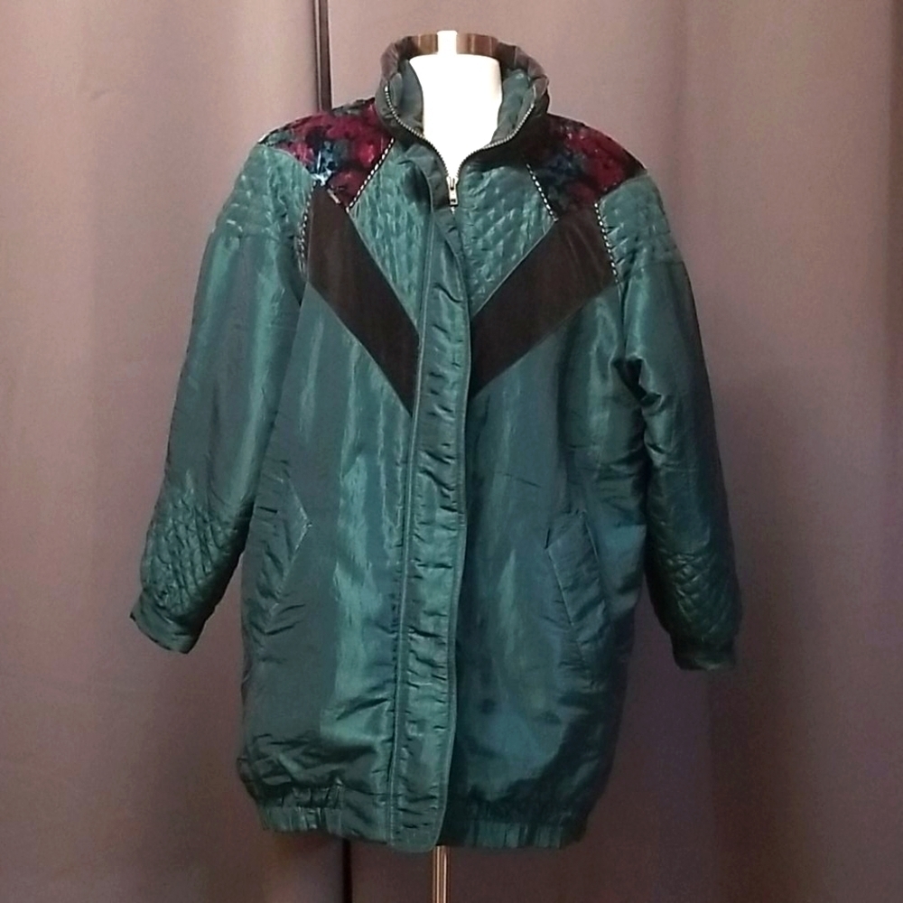 Vintage 80s Retro Current Seen Metallic Green Velvet Swishy Floral Puffer Coat M